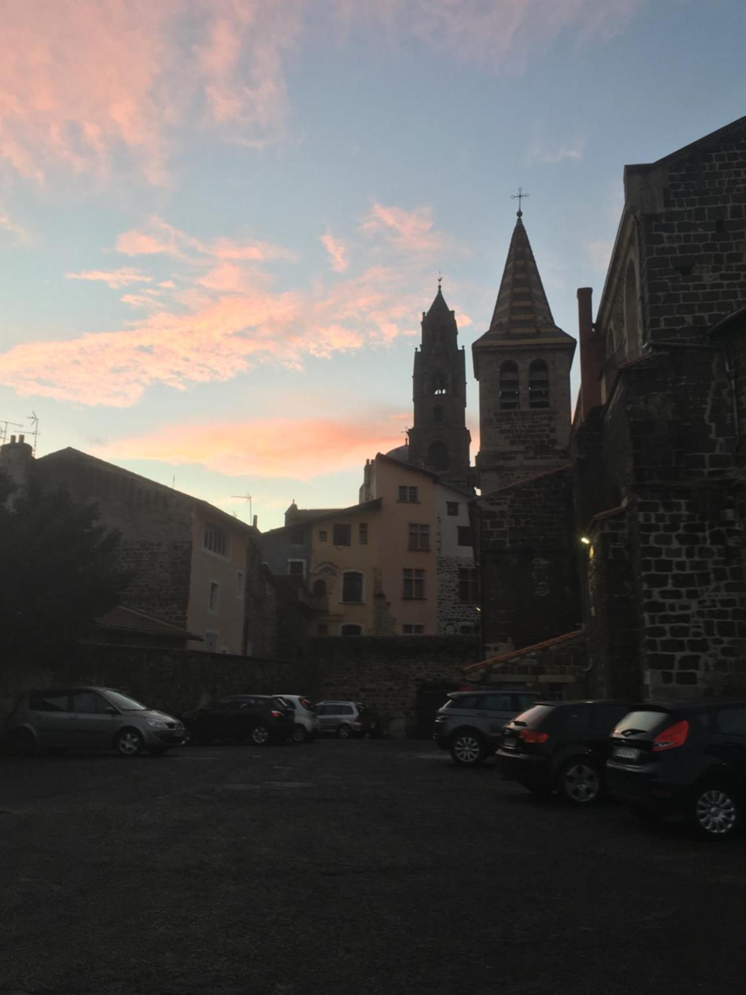 Aux Portes Du Mont Anis Le Puy-en-Velay Εξωτερικό φωτογραφία