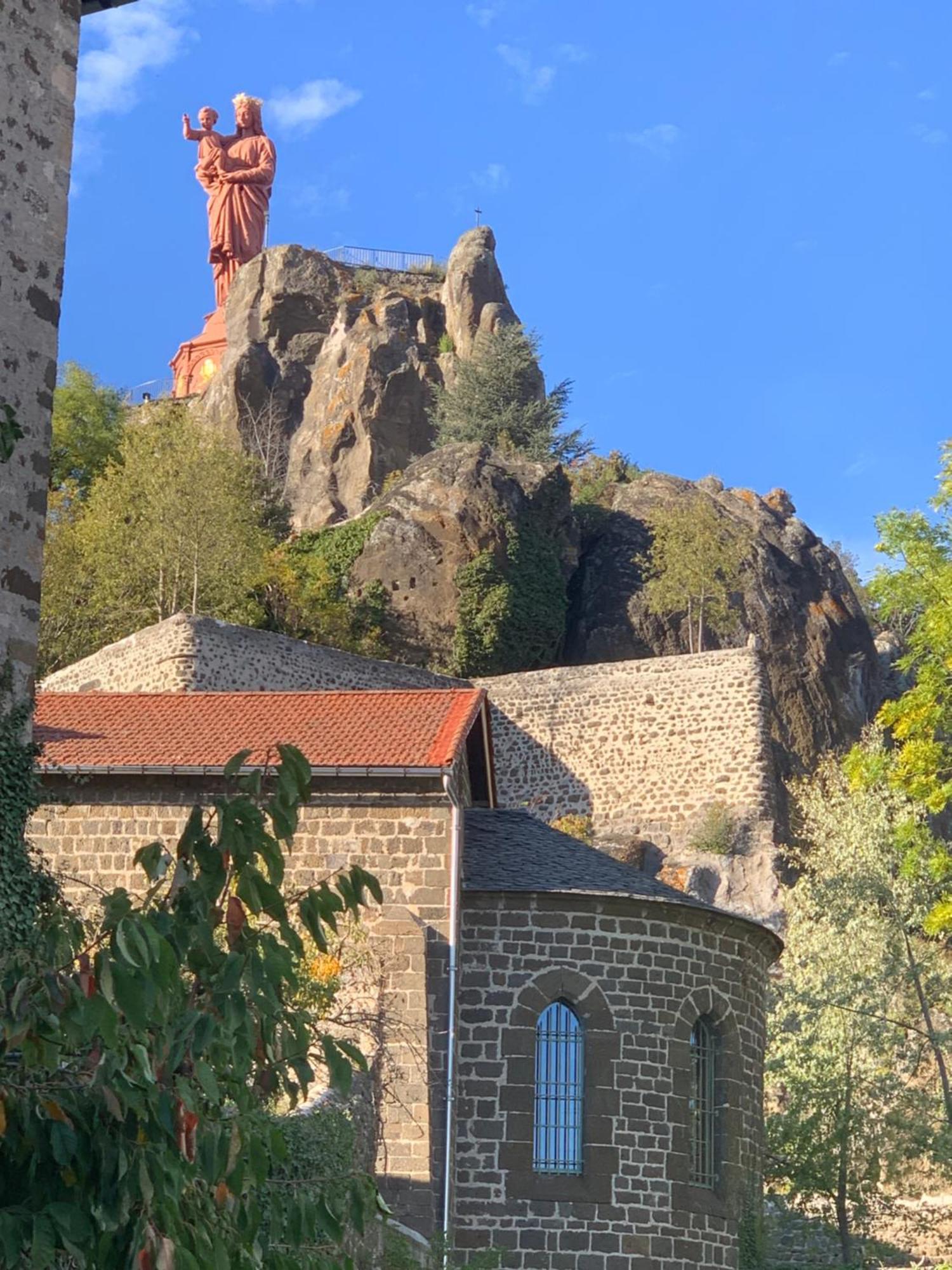 Aux Portes Du Mont Anis Le Puy-en-Velay Εξωτερικό φωτογραφία