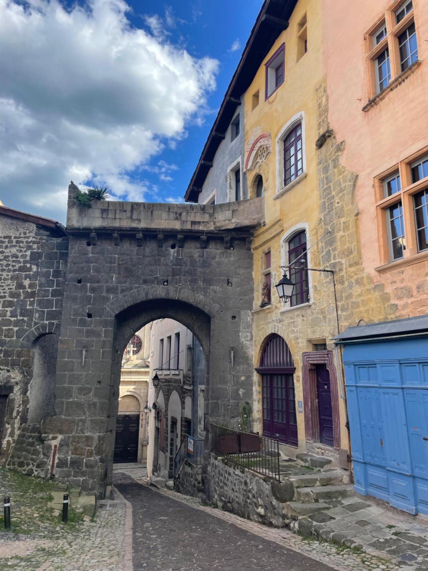 Aux Portes Du Mont Anis Le Puy-en-Velay Εξωτερικό φωτογραφία